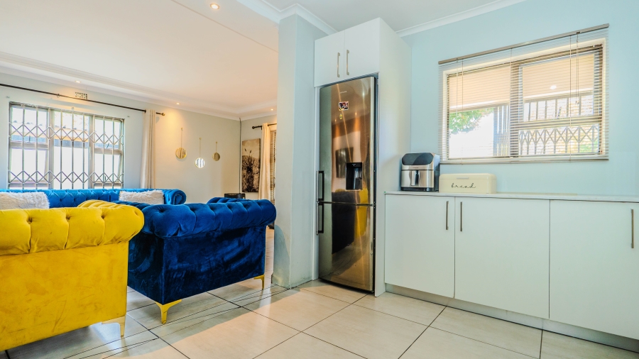 4 Bedroom Property for Sale in Sunset Glen Western Cape